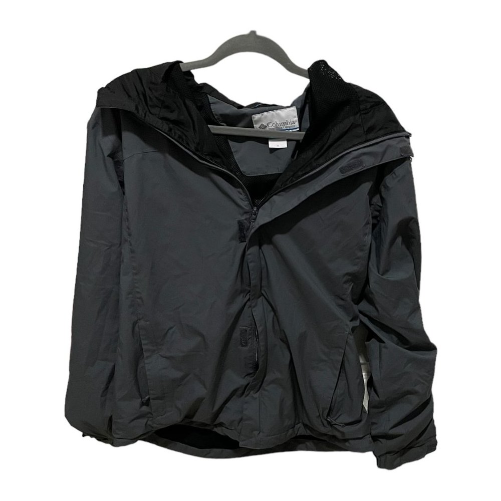 Columbia Huddie Men's windbreaker Jacket size M  Color gray